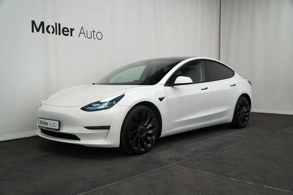 Tesla Model 3, 155 kW, elekter, automaat, nelikvedu