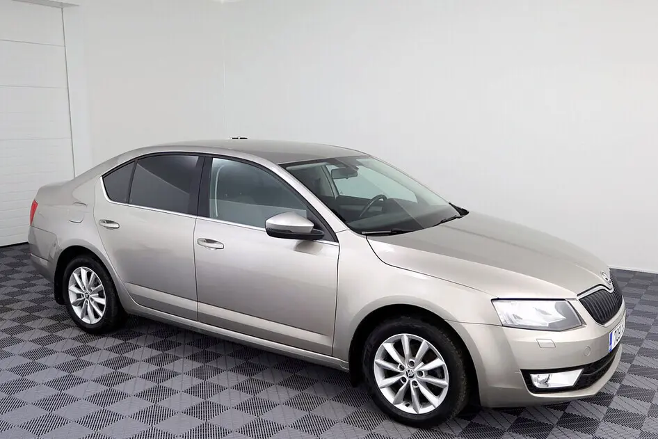 Škoda Octavia, 1.2, 104 kW, бензин, механическая, передний привод