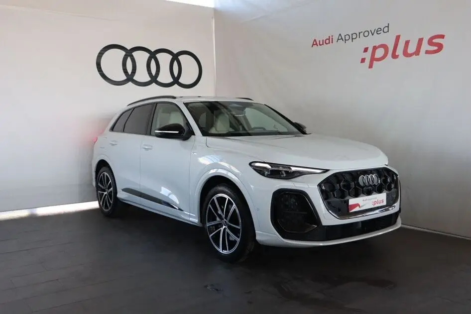 Audi Q5, 2.0, 150 kW, гибрид, автомат, полный привод