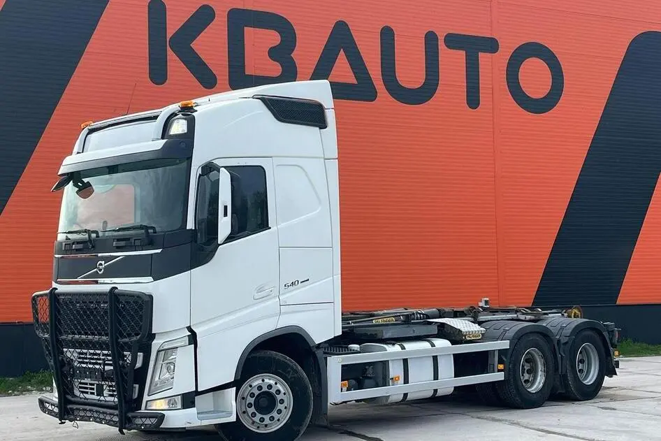 Volvo FH 540 6x4, 405 kW, дизель, автомат