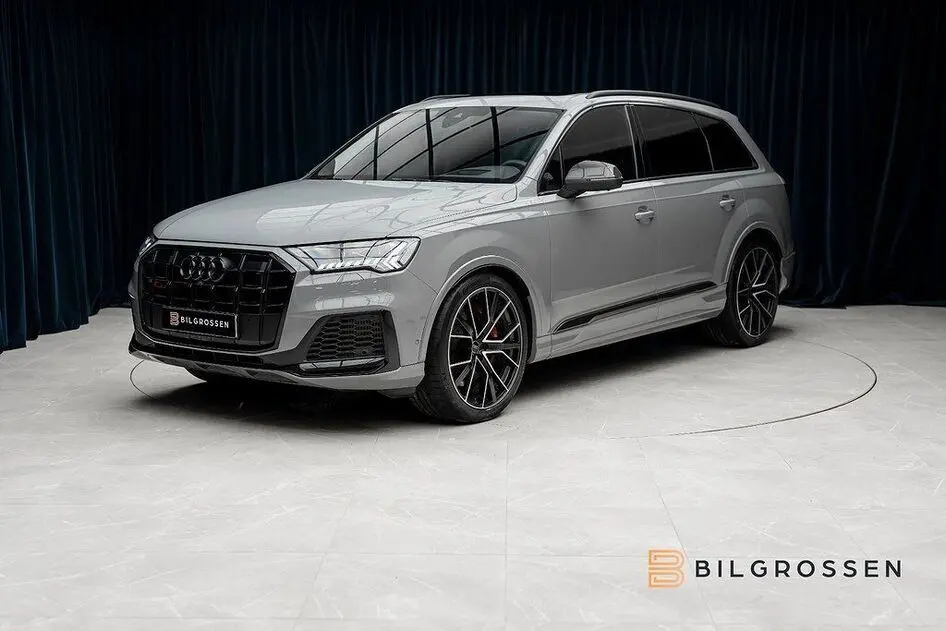 Audi SQ7, 4.0, 373 kW, petrol, automatic, four-wheel drive
