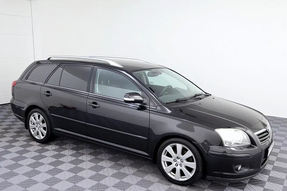 Toyota Avensis, 2.0, 108 kW, petrol, automatic, front-wheel drive