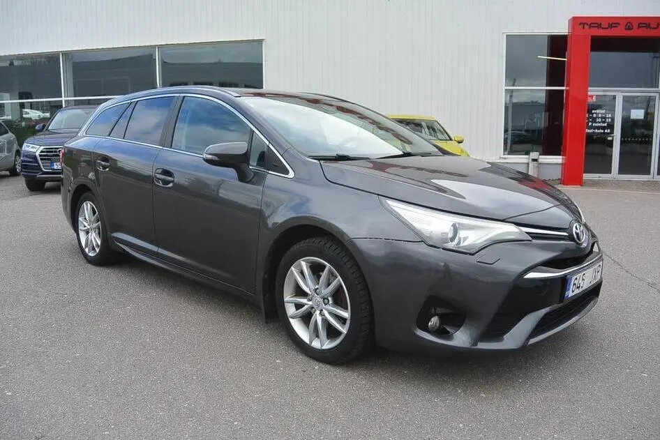 Toyota Avensis, 1.8, 108 kW, bensiin, automaat, esivedu
