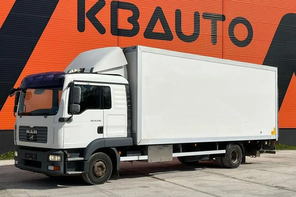 MAN TGL 12.240 4x2, 176 kW, дизель, механическая