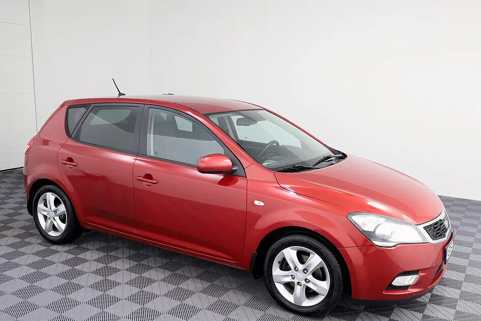 Kia cee'd / Ceed, 1.6, 115 kW, diesel, automatic, front-wheel drive