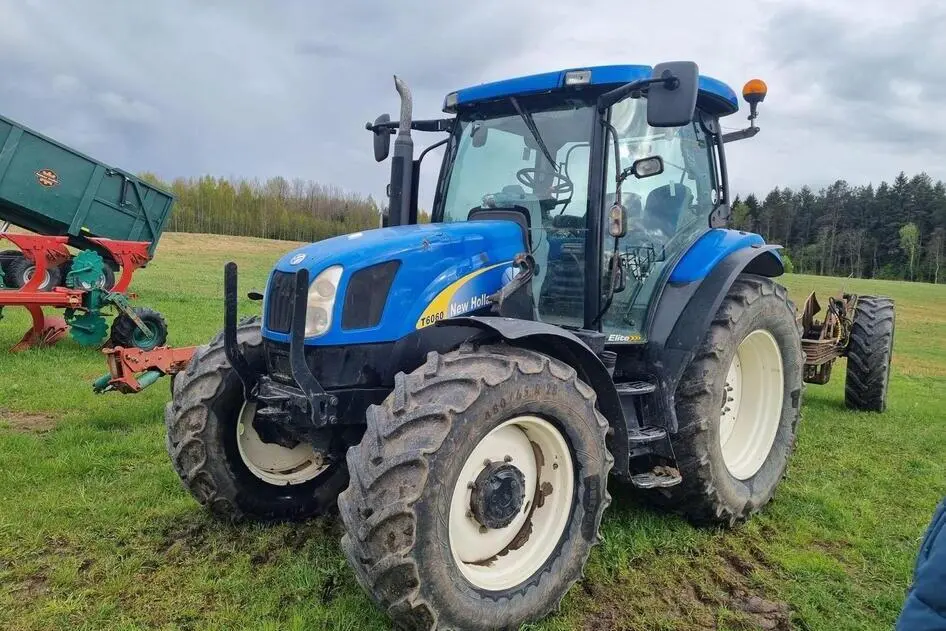 New Holland T6060, 104 kW