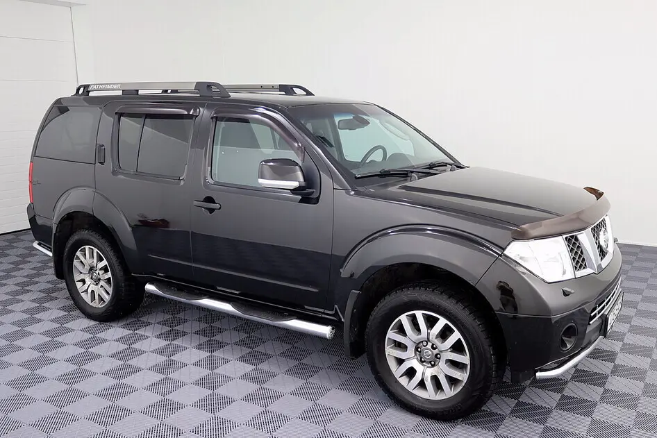Nissan Pathfinder, 2.5, 126 kW, diesel, automatic, four-wheel drive