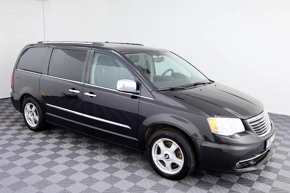 Chrysler Grand Voyager, 2.8, 120 kW, diisel, automaat, esivedu