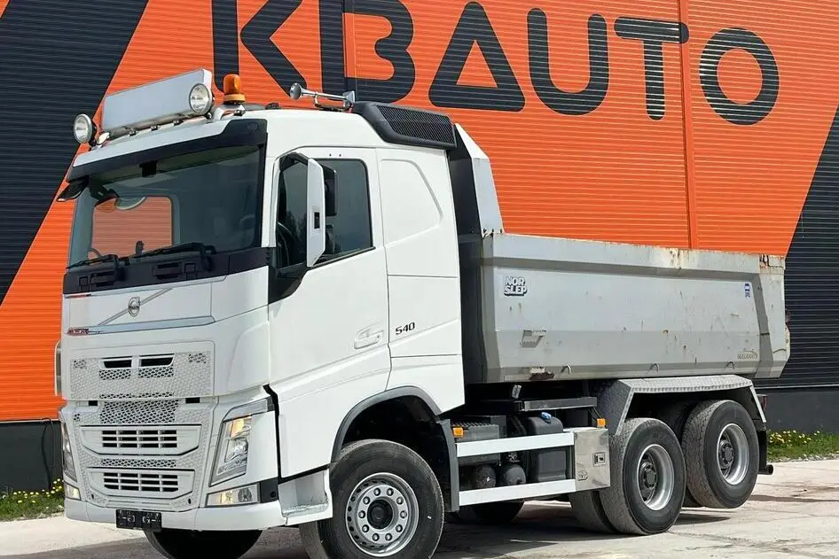 Volvo FH 540 6x4, 405 kW, дизель, автомат