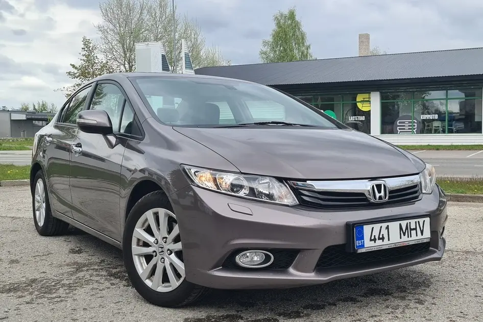 Honda Civic, 1.8, 104 kW, petrol, automatic, front-wheel drive