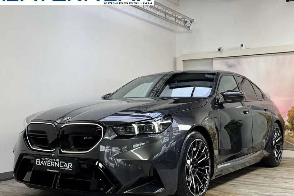 BMW M5, 4.4, 535 kW, hübriid, automaat, nelikvedu