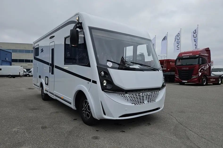 Laika Kosmo, 2.0, 103 kW, дизель, автомат, передний привод