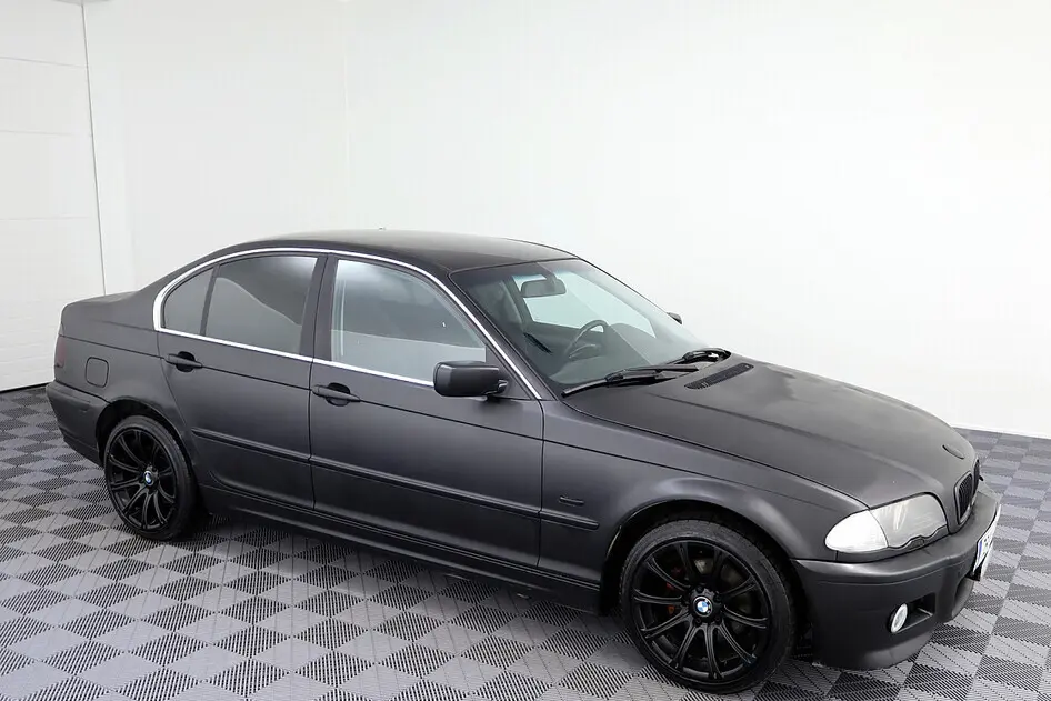 BMW 320, 2.2, 169 kW, bensiin, automaat, tagavedu