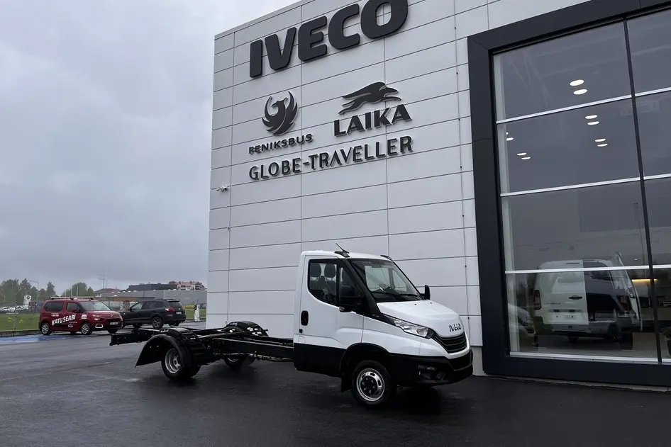 Iveco Daily, 3.0, 129 kW, дизель, механическая, задний привод