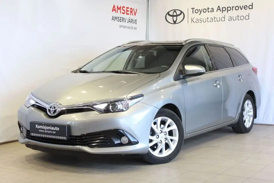 Toyota Auris, 1.6, 97 kW, бензин, автомат, передний привод