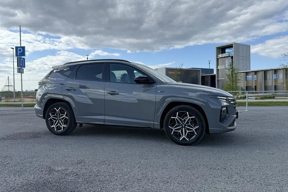 Hyundai Tucson, 1.6, 132 kW, hybrid, automatic, front-wheel drive