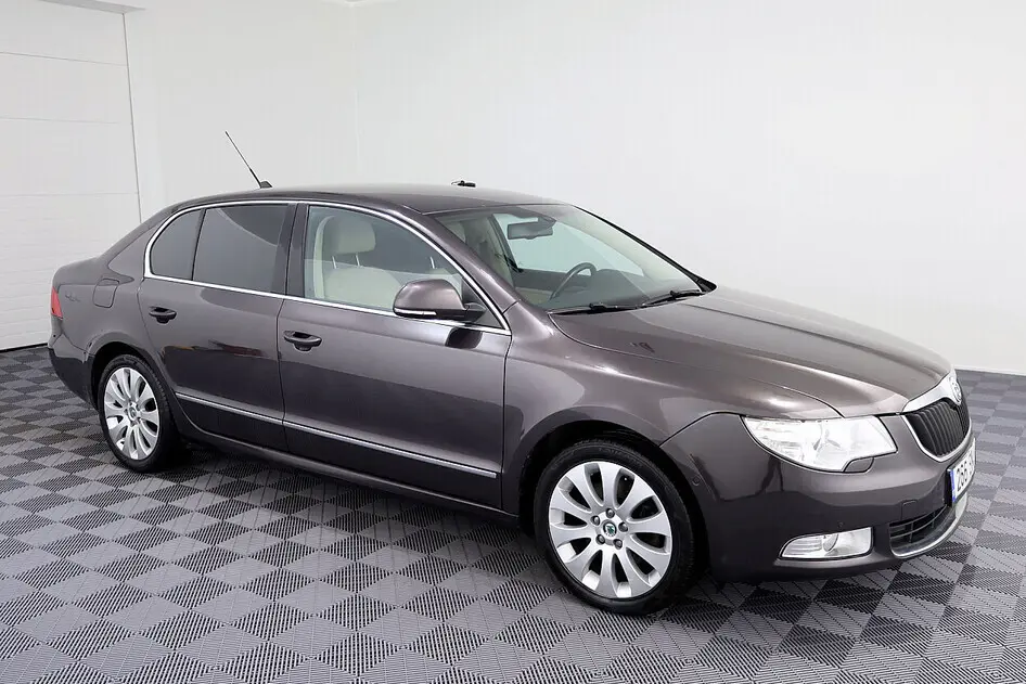 Škoda Superb, 1.8, 160 kW, bensiin, automaat, esivedu