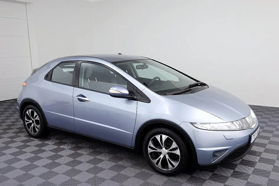 Honda Civic, 1.8, 103 kW, petrol, manual, front-wheel drive