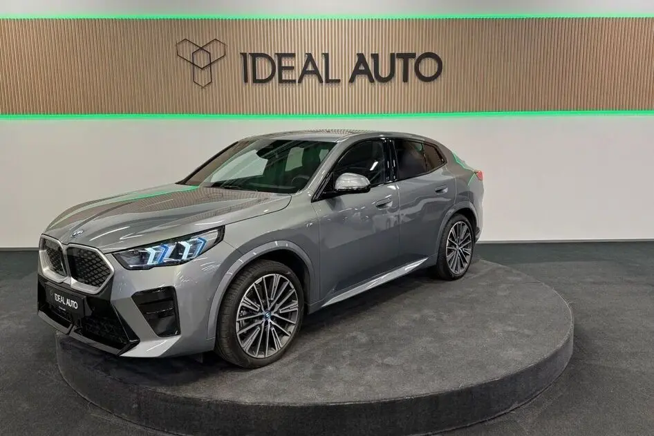 BMW iX2, 225 kW, elekter, automaat, nelikvedu