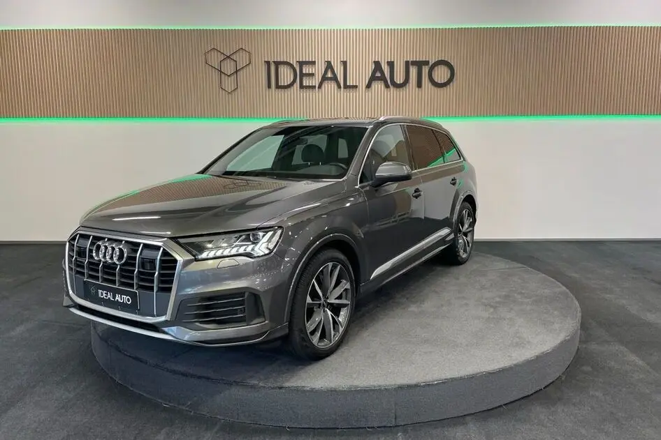 Audi Q7, 3.0, 210 kW, hybrid, automatic, four-wheel drive