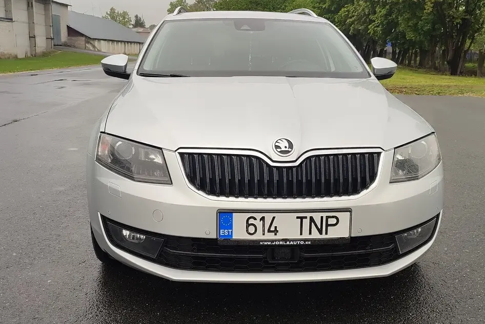 Škoda Octavia, 1.6, 77 kW, diisel, automaat, esivedu